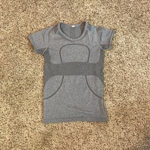 Lululemon gray align short sleeve